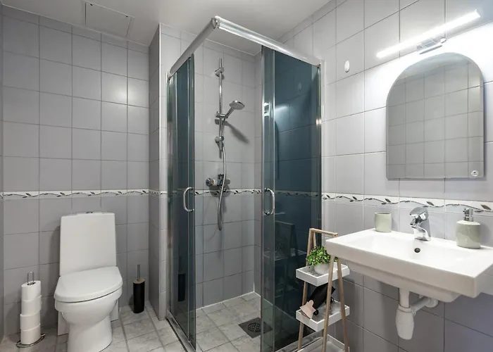 Airhome - Heart Of Center *