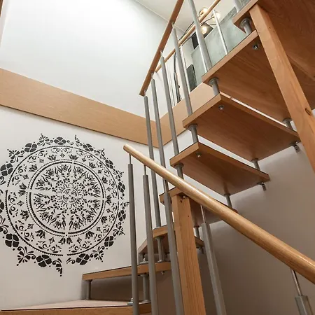 Airhome - Heart Of Center Talin