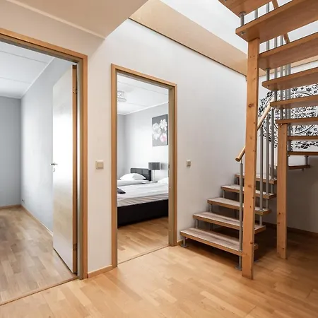 Airhome - Heart Of Center * Talin